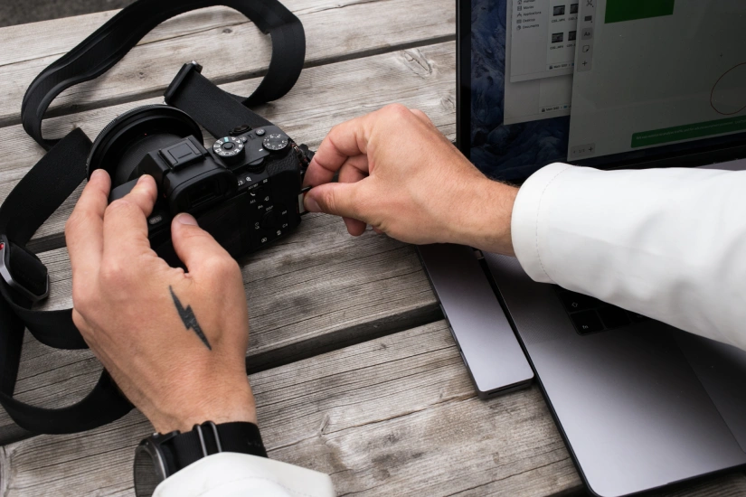 Choose the Right Platform to Sell DSLR Camera Online – Fair Price, Instant Payment, and More Benefits